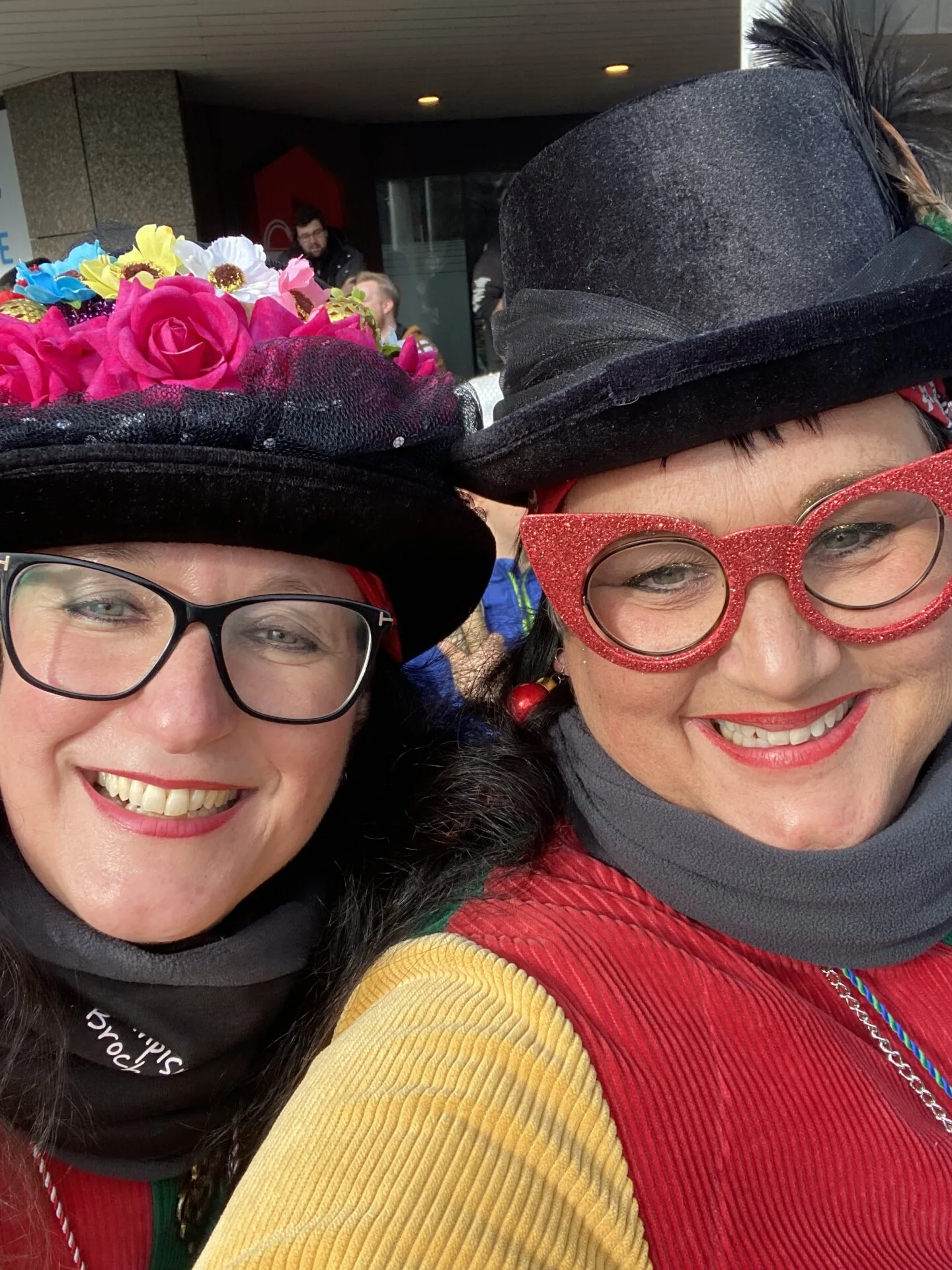 SAbine ist Moderation in Friedrichshafen auf dem Häfler Umuzug.